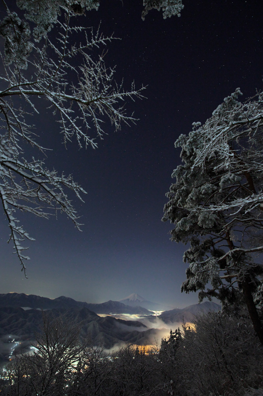第２９回 秀麗富嶽十二景写真コンテスト 特選 雪月夜 竹端 榮
