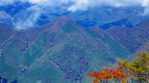 笹子雁ヶ腹摺山