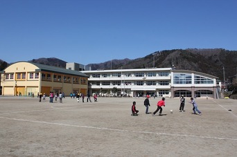 七保小学校